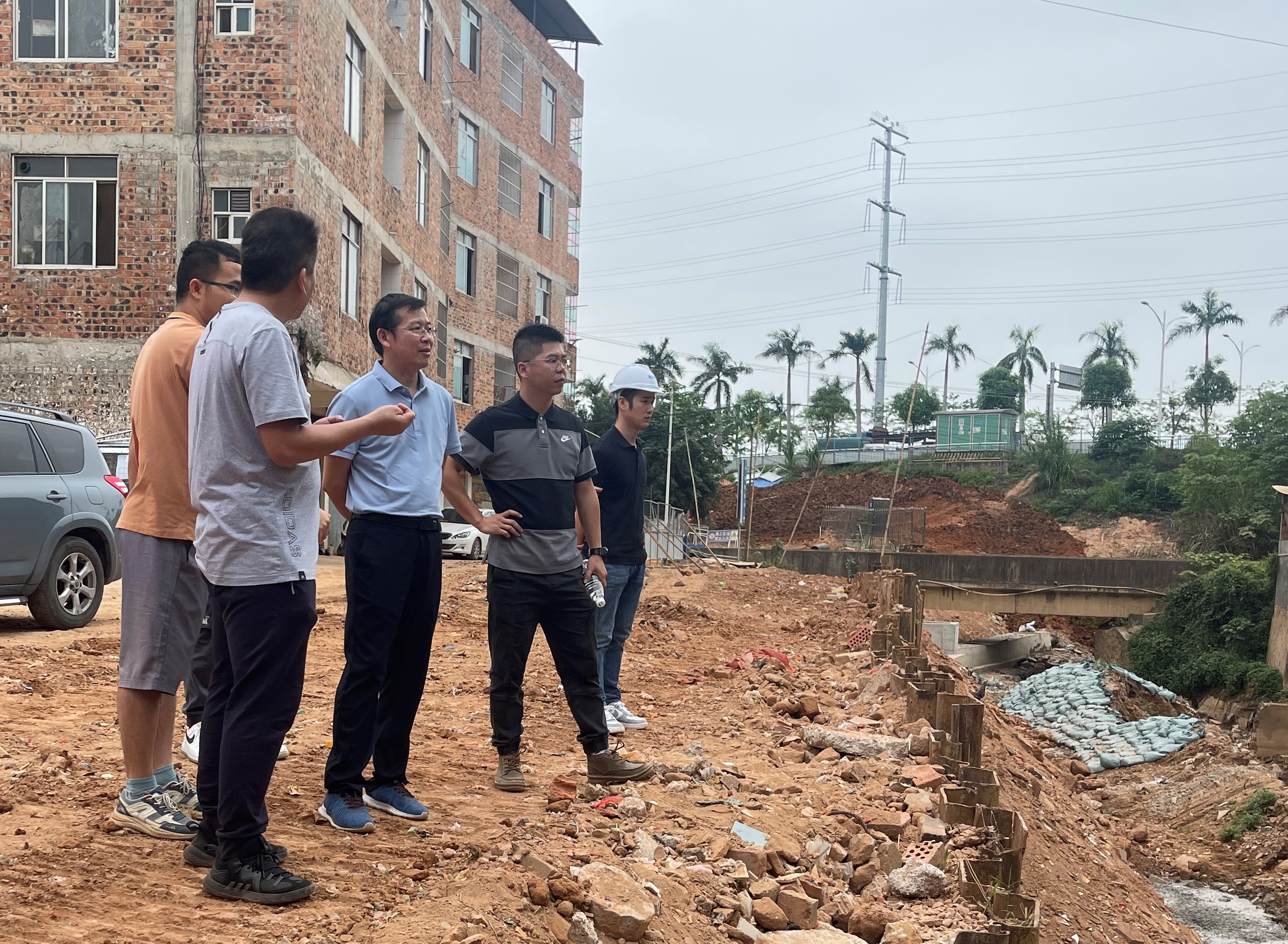 三岸排水渠溢流控制工程提前完工，每日有效截流約3000m3污水